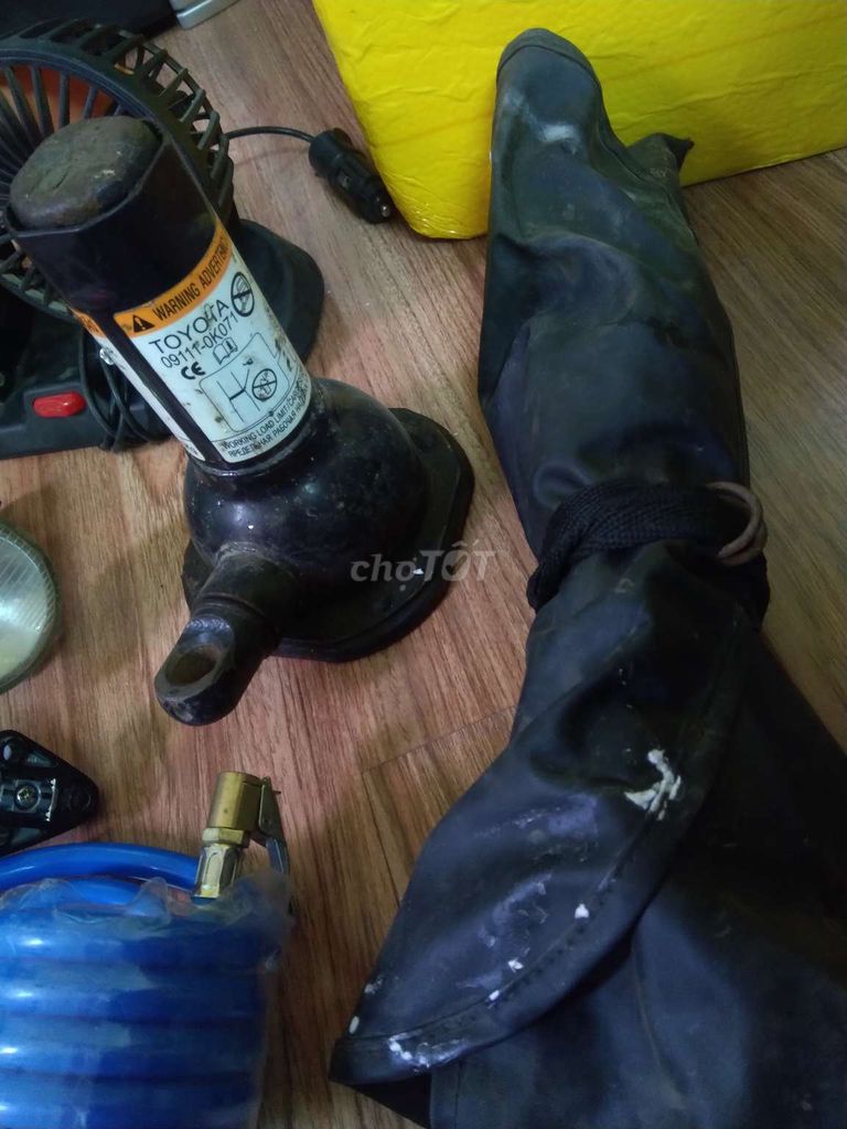 Bán ít đồ liên quan đến XE HƠI. Mua bán Phụ tùng xe tại Quận Hoàng Mai Hà Nội được đăng bởi Mr Tiên  hình 3