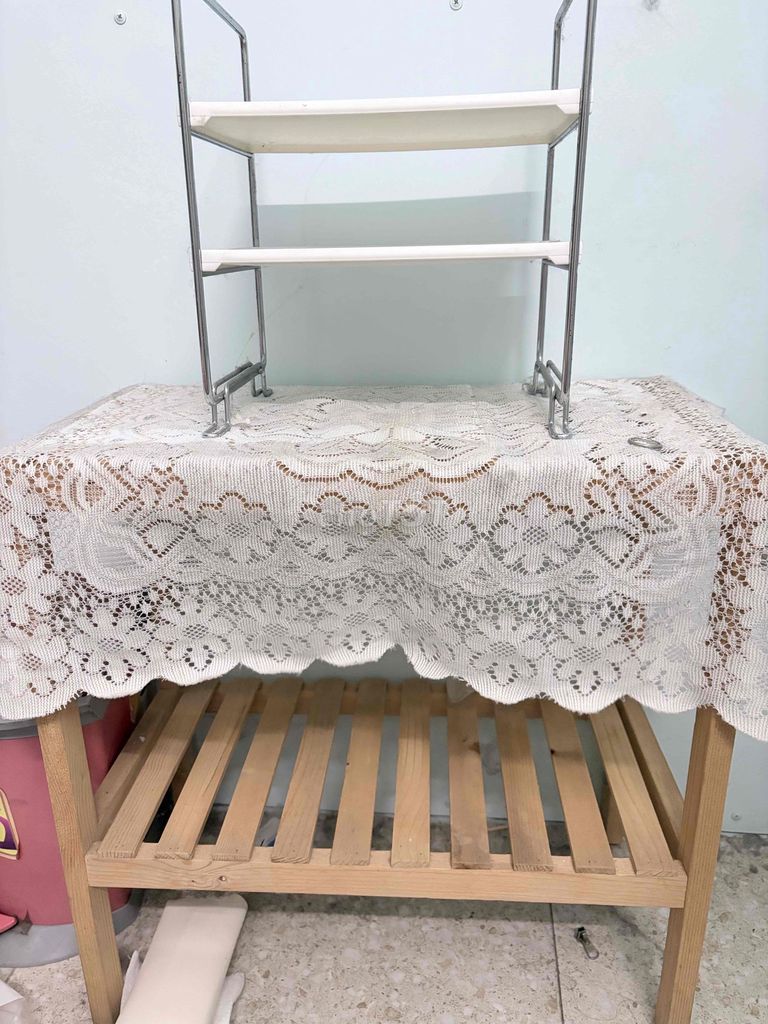 Kệ gỗ 2 tầng 60x25x35. Mua bán Tủ, kệ gia đình tại Huyện Bình Chánh Tp Hồ Chí Minh được đăng bởi Mỹ Duyên hình 1