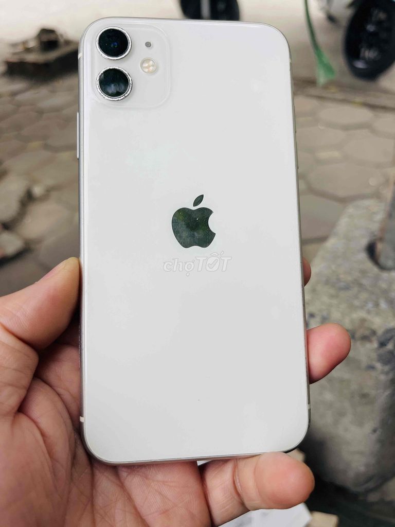 Apple iPhone 11 128GB Trắng. Mua bán Điện thoại tại Quận Hà Đông Hà Nội được đăng bởi Dương Vĩnh hình 1