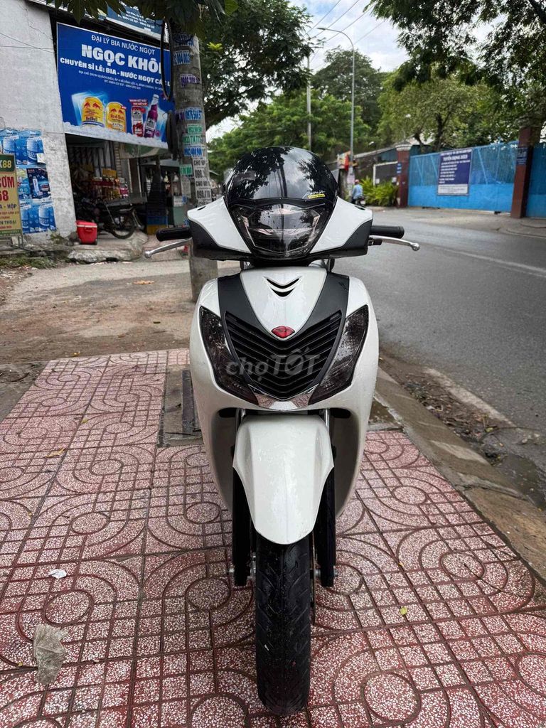 Honda Dylan 150 Up Full Sh Ý BSTP. Mua bán Xe máy tại Huyện Bình Chánh Tp Hồ Chí Minh được đăng bởi Phong Vũ hình 1