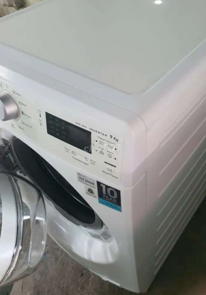 Máy giặt electrolux 9kg inverter zin đẹp 90% B2