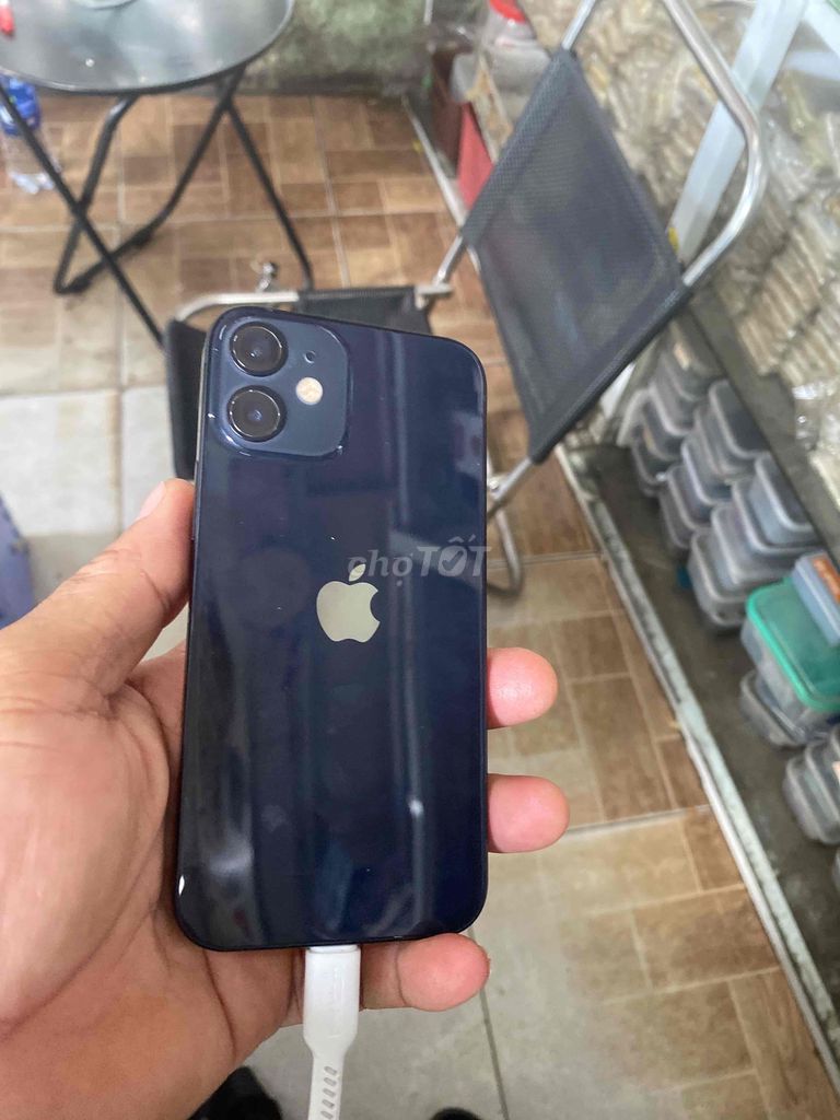 Apple iPhone 12 mini 128GB Đen. Mua bán Điện thoại tại Quận Tân Phú Tp Hồ Chí Minh được đăng bởi Vietxo hình 1