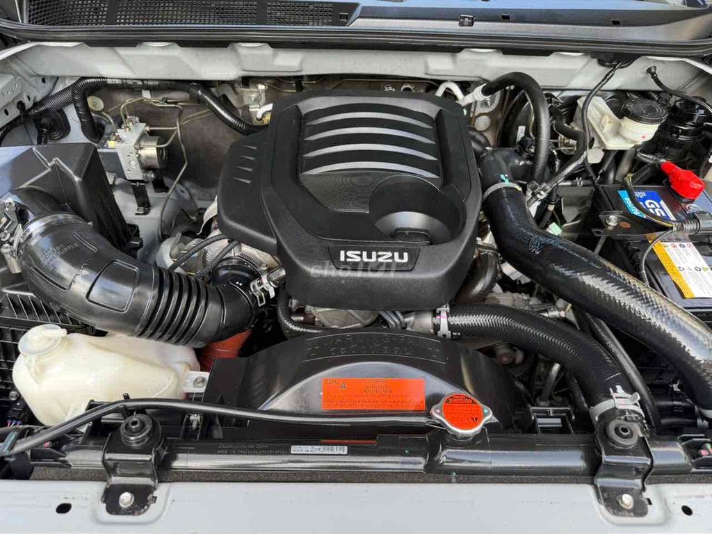 ISUZU MU-X B7 máy dầu 1.9 Turbo số sàn 2019. Mua bán Ô tô tại Huyện Bình Chánh Tp Hồ Chí Minh được đăng bởi Như Đạo hình 19