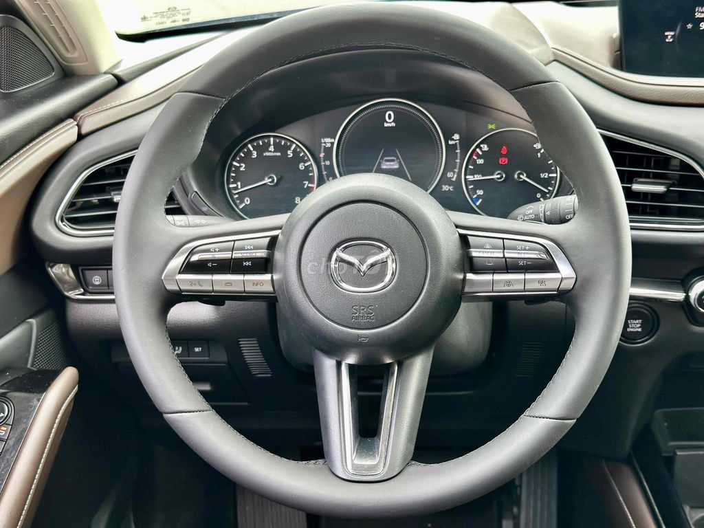 Mazda CX-30 2022 Premium 2.0 AT - 23000 km. Mua bán Ô tô tại Quận 10 Tp Hồ Chí Minh được đăng bởi phúc hình 4
