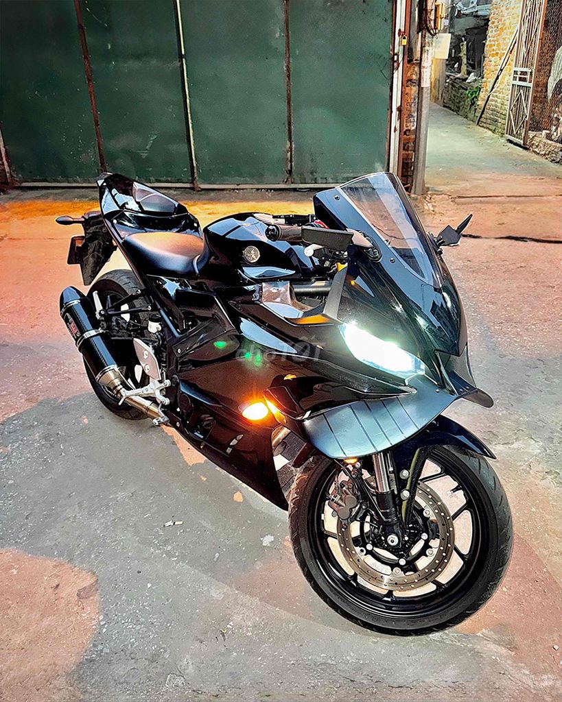 Yamaha R3 đời 2021 - Đăng ký lần đầu 10/2023. Mua bán Xe máy tại Quận Tây Hồ Hà Nội được đăng bởi Thượng Minh Hiếu Nguyễn hình 3