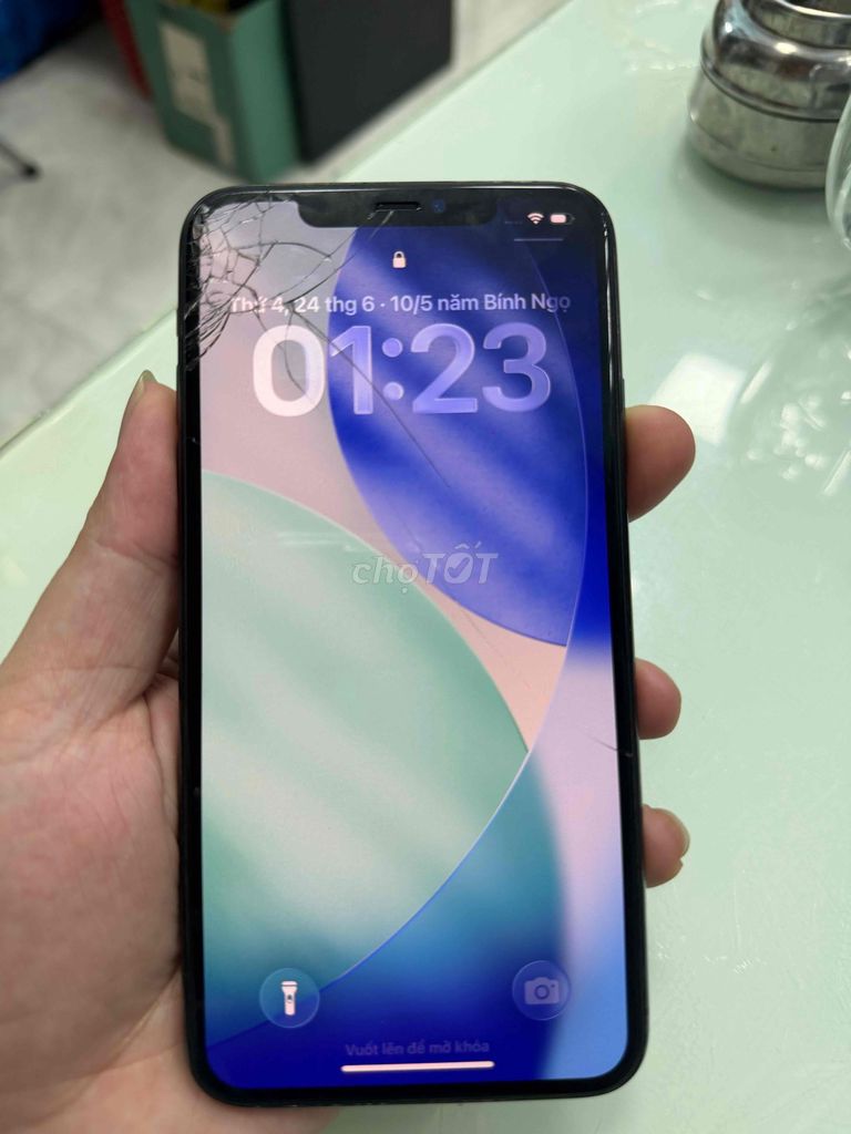 Apple iPhone 11 Pro Max 256GB Xám. Mua bán Điện thoại tại Quận 7 Tp Hồ Chí Minh được đăng bởi Khánh hình 1