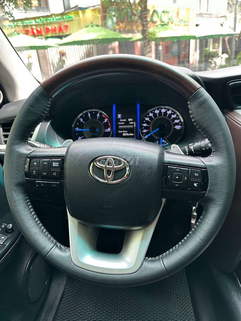 TOYOTA FORTUNER 2.4 AT,máy dầu,số tự động,2020,95%. Mua bán Ô tô tại Quận Tân Bình Tp Hồ Chí Minh được đăng bởi A Nam hình 9