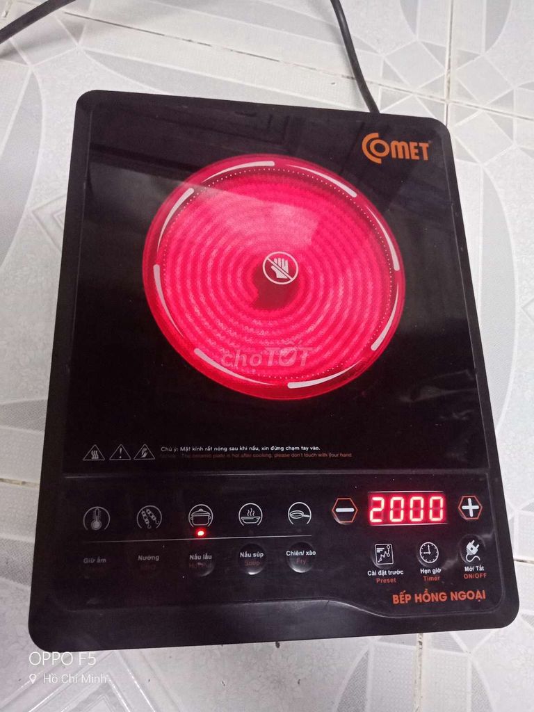 Bếp hồng ngoại Comet CM5517.