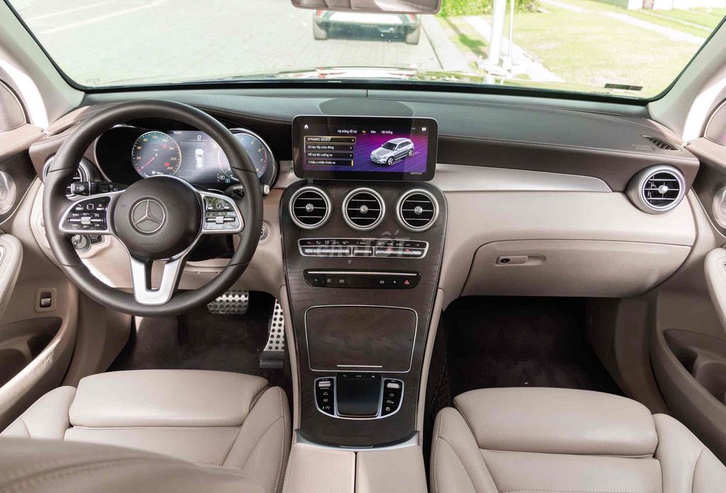 Mercedes Benz GLC 2020 200 4Matic - 56000 km. Mua bán Ô tô tại Quận 10 Tp Hồ Chí Minh được đăng bởi Thái LA Auto hình 6