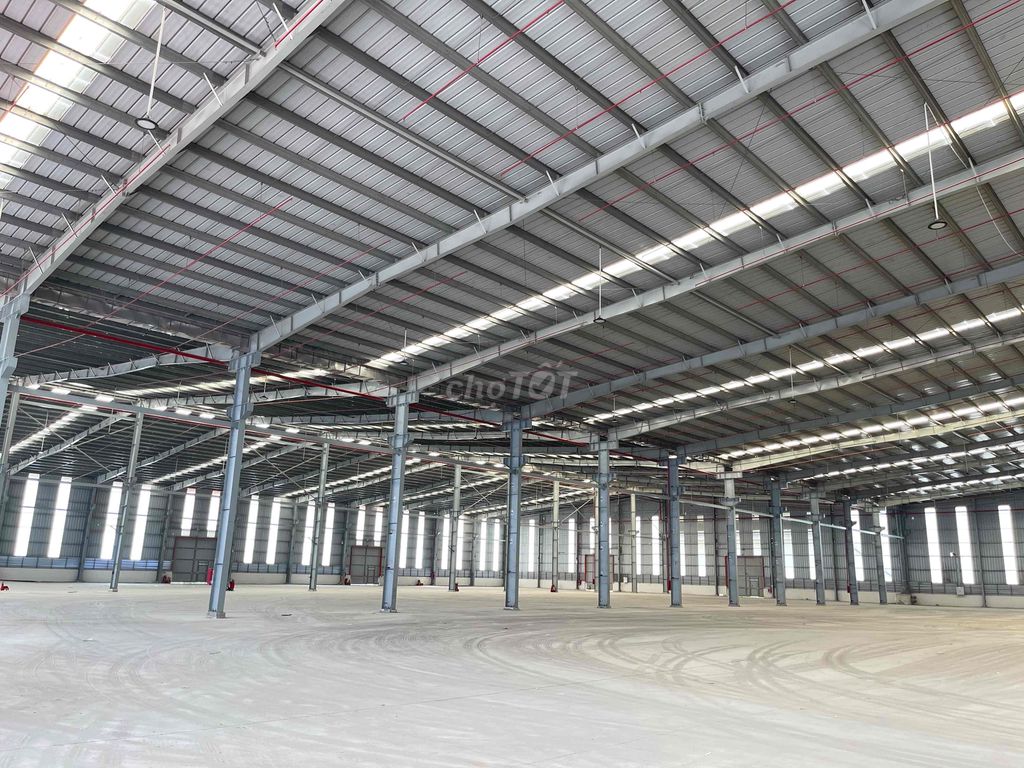 Cho Thuê Nhà Xưởng Sản Xuất 8000m2 Và Chứa Hàng Tại Long An. Cho thuê văn phòng, mặt bằng kinh doanh tại Huyện Đức Hòa Long An được đăng bởi KHOXUONGVIPVN hình 3