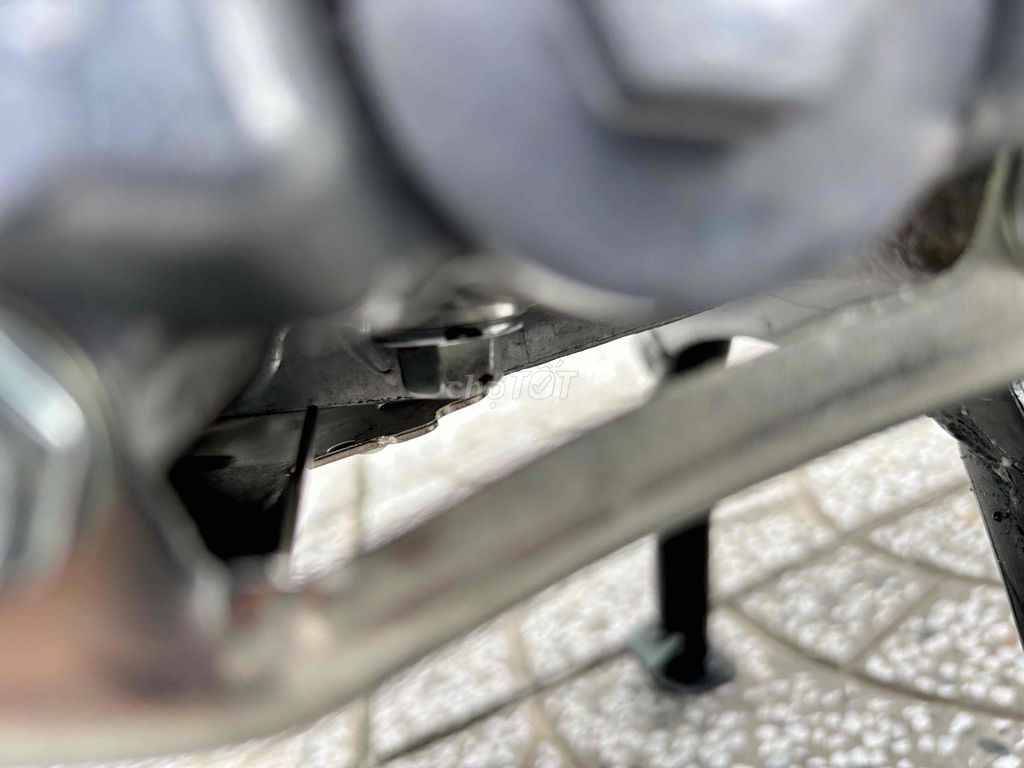 LEAD 4Val Abs mẩu mới đk 11/2024,xe như mới 450km. Mua bán Xe máy tại Quận Ninh Kiều Cần Thơ được đăng bởi Cửa Hàng Xe máy Tân Lập Hưng hình 9