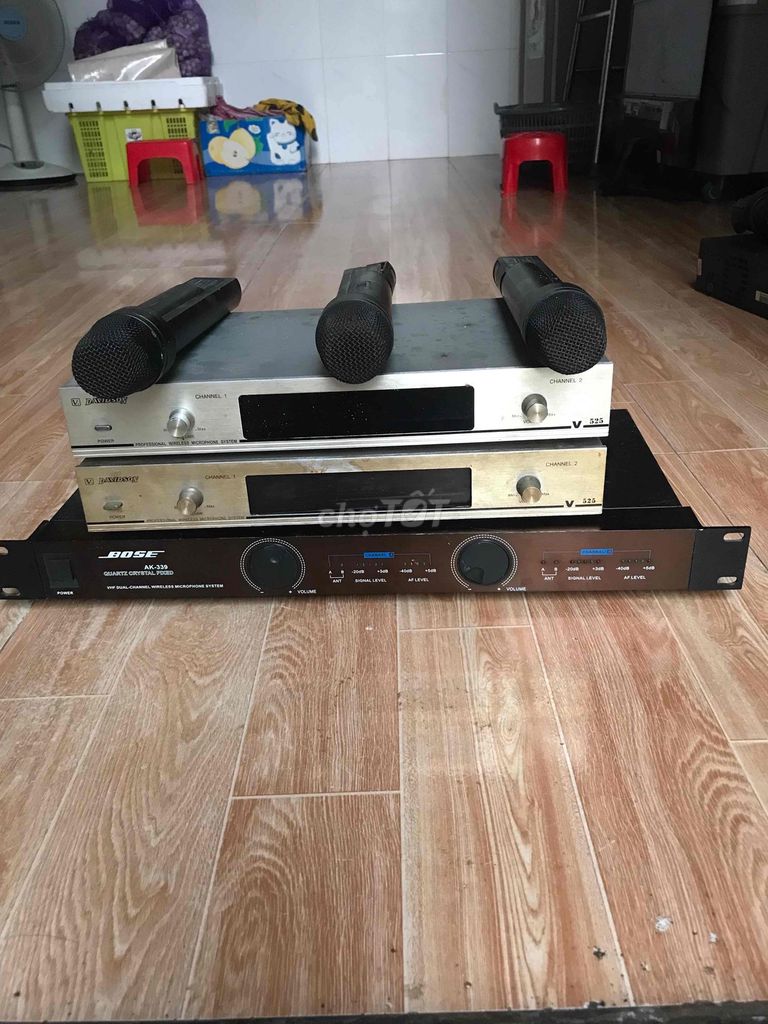 Micro không dây Bose AK-339 Đen bạc. Mua bán Tivi, Âm thanh tại Quận Tân Phú Tp Hồ Chí Minh được đăng bởi Hạt Sáu hình 1