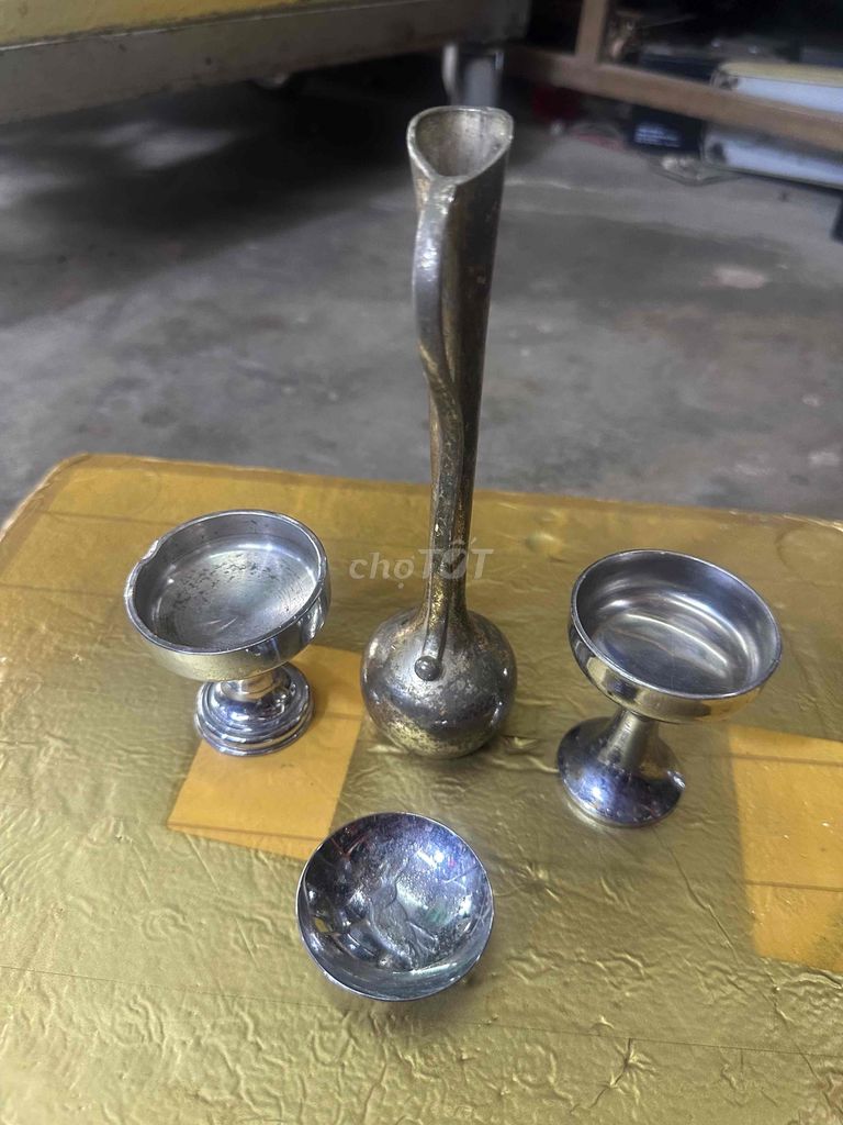 chân đèn .bình hoa. Mua bán Sở thích khác tại Huyện Tri Tôn An Giang được đăng bởi Chi hình 1