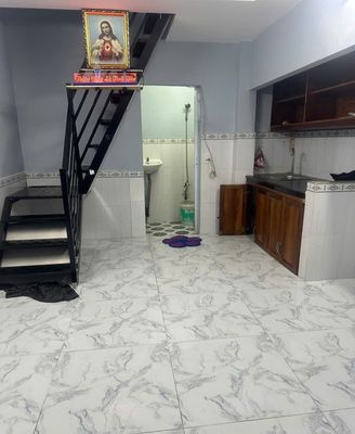 Аренда · 1 комн. · 21 м² · Quận 7, ул. Đường Huỳnh Tấn Phát