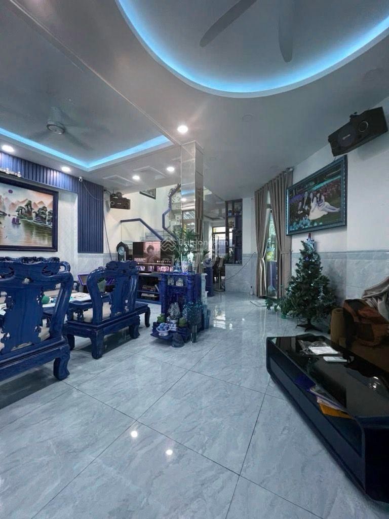 Продается вилла 134 м2 в районе Осими Ле Дык Тхо, Го Вап, HCMC
