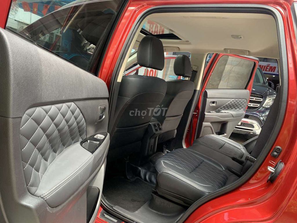 Outlander 2.0 Pre sx 2022 mẫu 2023 tuyệt đẹp. Mua bán Ô tô tại Quận Bắc Từ Liêm Hà Nội được đăng bởi Gia Quân hình 13