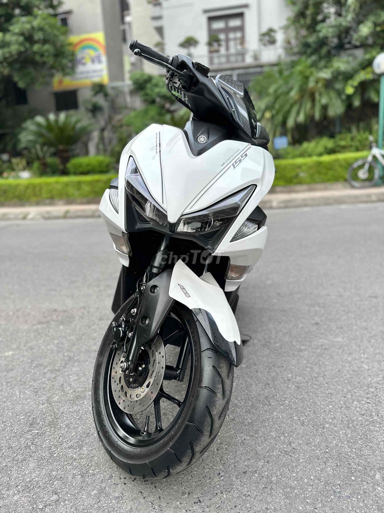 Yamaha NVX 2017!! 155cc khoá Smartkey. Mua bán Xe máy tại Quận Hoàng Mai Hà Nội được đăng bởi Xe Máy Quân Oanh  hình 5