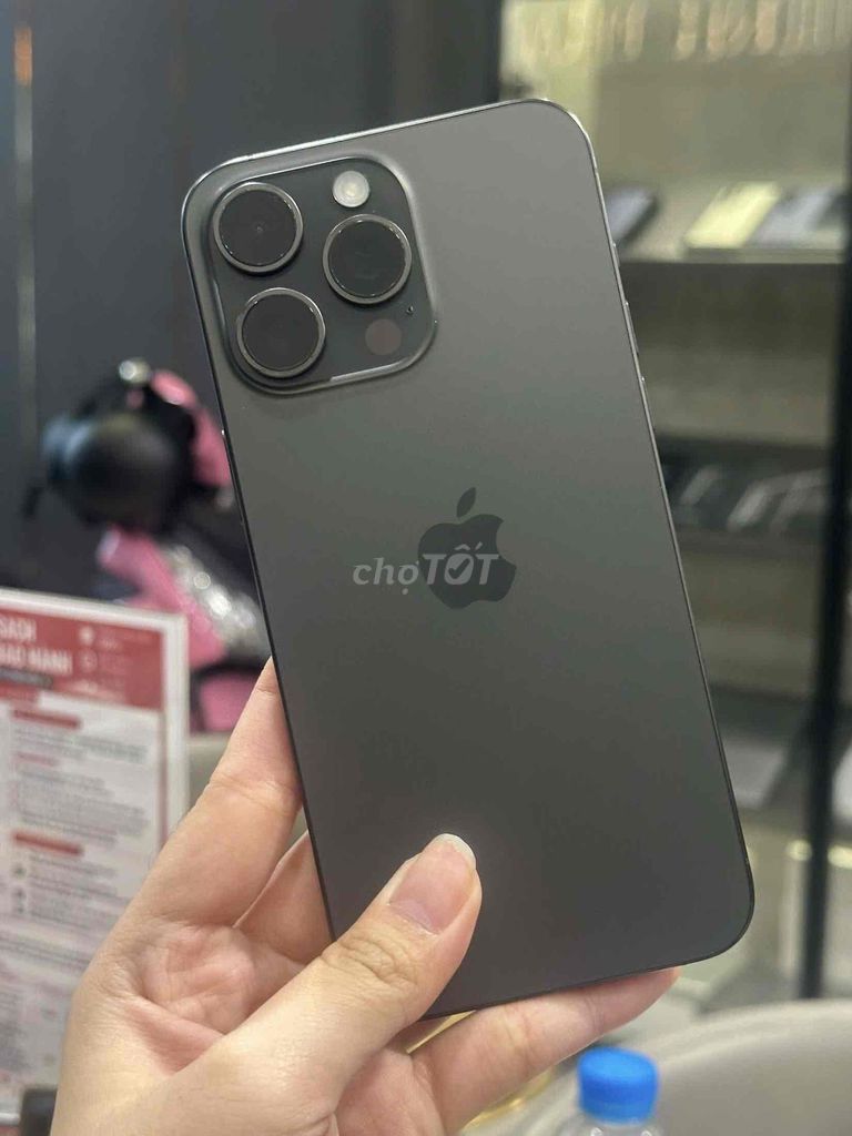 Apple iPhone 15 Pro Max 1TB Đen Titanium Mỹ Zin100. Mua bán Điện thoại tại Quận 8 Tp Hồ Chí Minh được đăng bởi TRƯỜNG MOBILE  hình 1