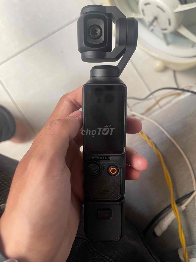 DJI Pocket 3 bản đơn kèm thẻ. Mua bán Máy ảnh, Máy quay tại Quận 8 Tp Hồ Chí Minh được đăng bởi Toàn Đinh hình 1
