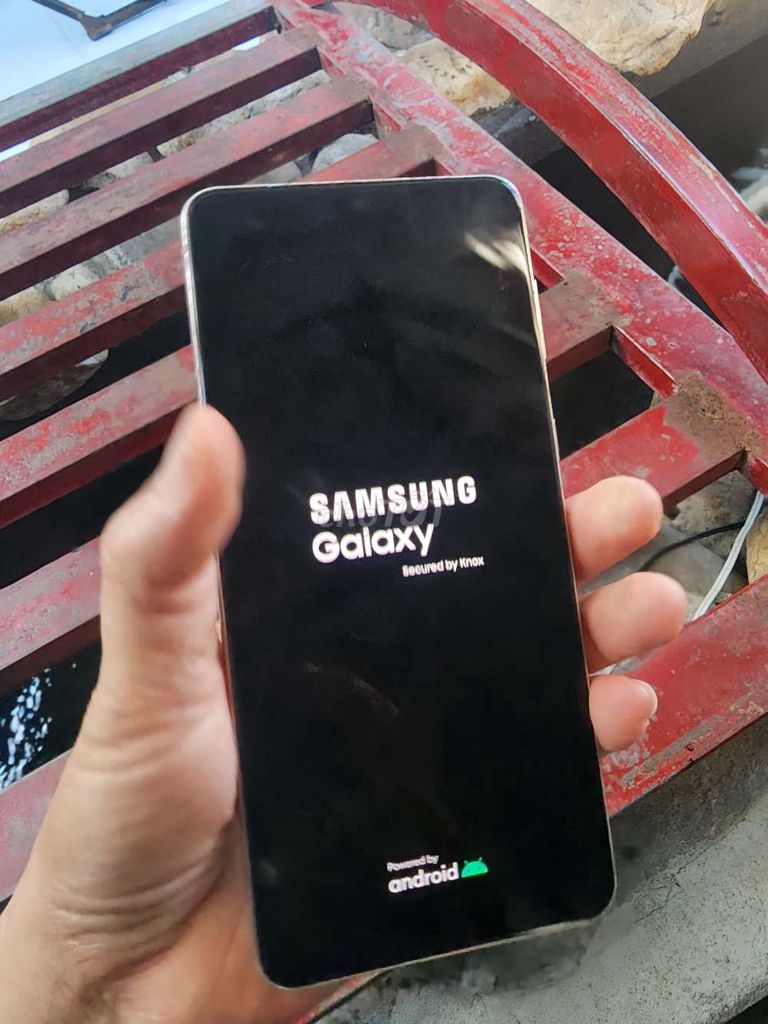 Bán s21+ 8/128 2 sim, 1 sọc mờ nhìn k thấy. Mua bán Điện thoại tại Thành phố Huế Thừa Thiên Huế được đăng bởi Minh Hoàng hình 4