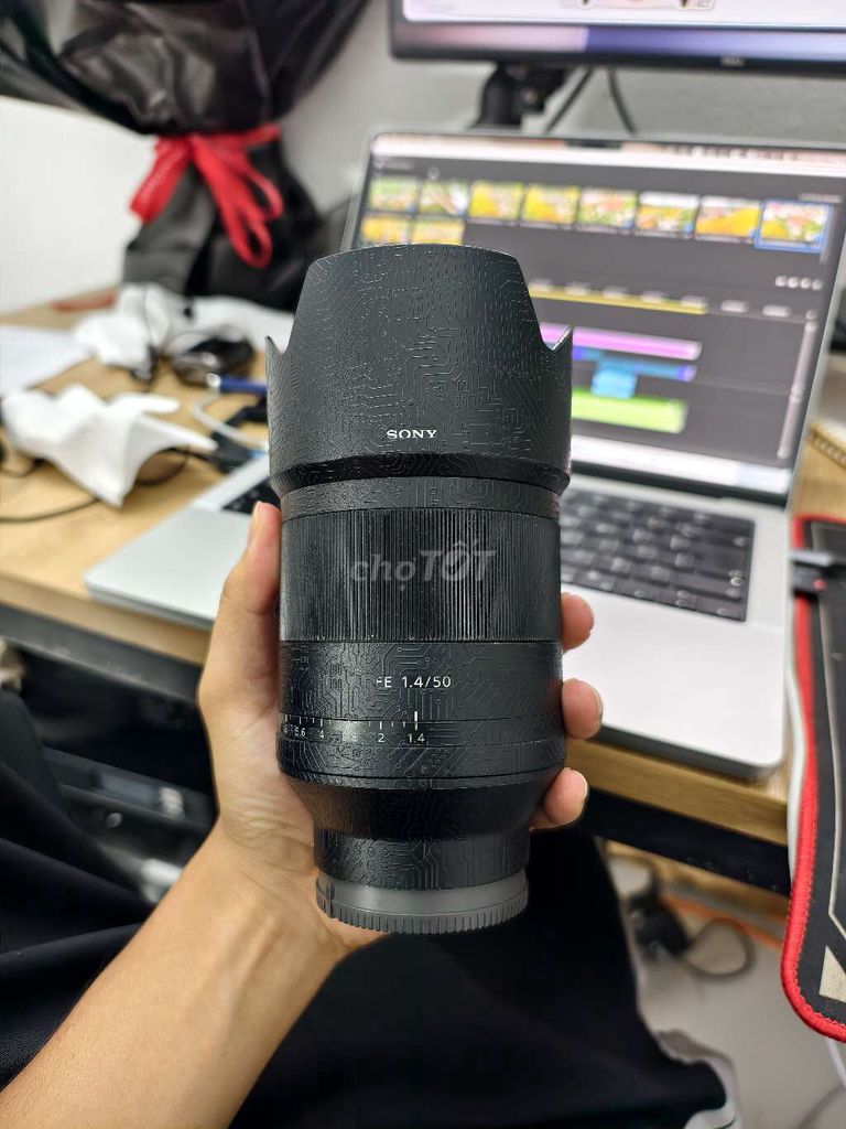 Ống kính Sony FE 1.4/50 CZ Đen F/1.4. Mua bán Máy ảnh, Máy quay tại Quận Liên Chiểu Đà Nẵng được đăng bởi Hậu Hồ Kim hình 1
