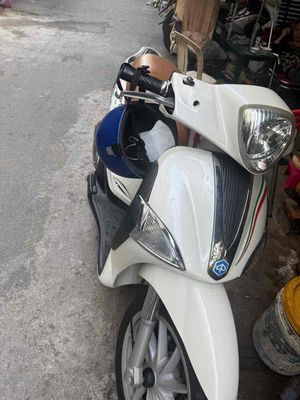 Xe đẹp máy zin, mới bảo dưỡng tại hãng. Mua bán Xe máy tại Quận 7 Tp Hồ Chí Minh được đăng bởi Toan Nguyen