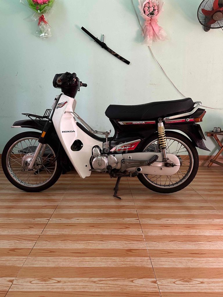 HonDa Super Drem 2001 đẹp máy Zòn khoẻ êm. Mua bán Xe máy tại Thành phố Vũng Tàu Bà Rịa - Vũng Tàu được đăng bởi Hùng LUXURY 6789 UY Tín Tạo Nên Thương Hiệu hình 1