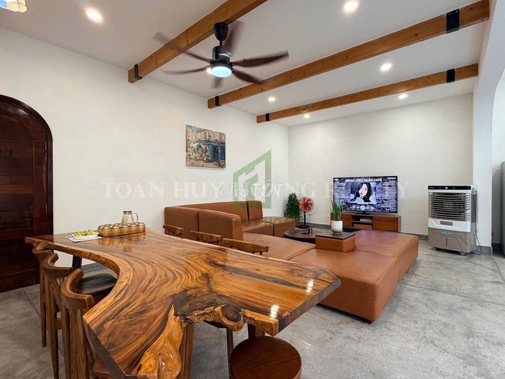 Pool villa with rooftop terrace near Thuận Phước bridge — photo 10