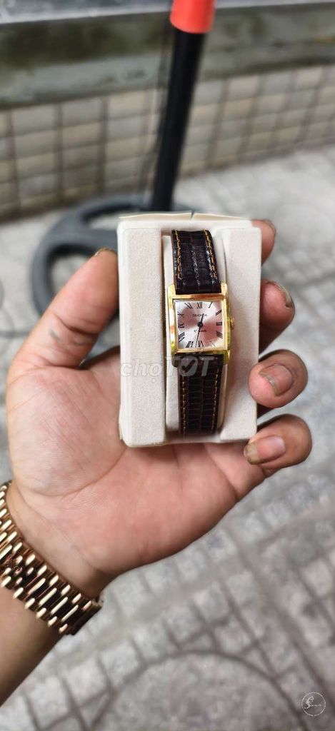 Đồng hồ Sekonda Tank Mini Nữ. Mua bán Đồng hồ tại Huyện Thanh Trì Hà Nội được đăng bởi Đồng hồ 2hand Giang còi  hình 1