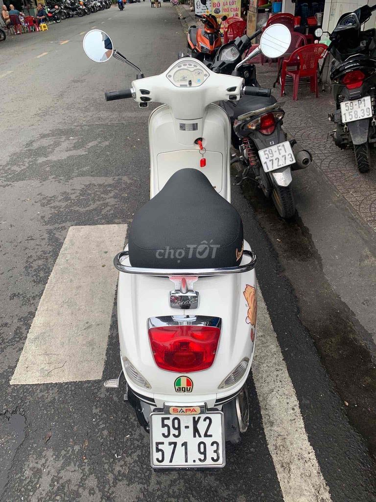 Dư xe nên cần bán Vespa LX Trắng - BS TP. Mua bán Xe máy tại Quận 6 Tp Hồ Chí Minh được đăng bởi Trân hình 4
