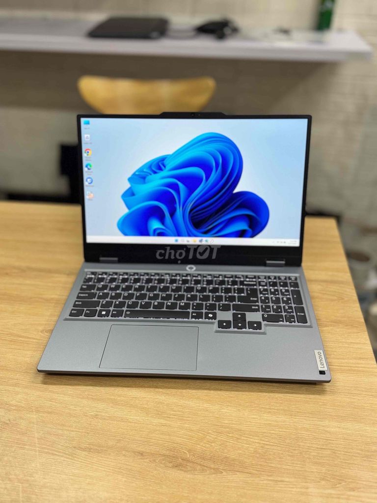 Lenovo LOQ RTX 3050 6GB Bảo Hành 08/2027 Vip. Mua bán Laptop tại Quận Hoàng Mai Hà Nội được đăng bởi Hoàng Bách Computer hình 1