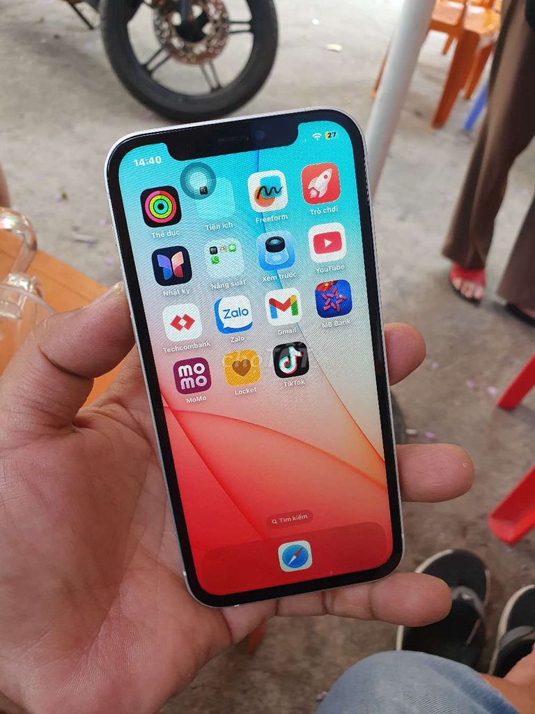 Apple iPhone 12 64GB Trắng Đã sử dụng. Mua bán Điện thoại tại Thành phố Buôn Ma Thuột Đắk Lắk được đăng bởi Đức Phúc hình 1