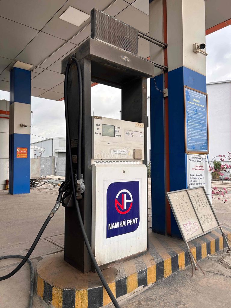 Cột bơm xăng dầu cũ. Mua bán Đồ chuyên dụng, Giống nuôi trồng tại Thành phố Ninh Bình Ninh Bình được đăng bởi Pháp hình 4