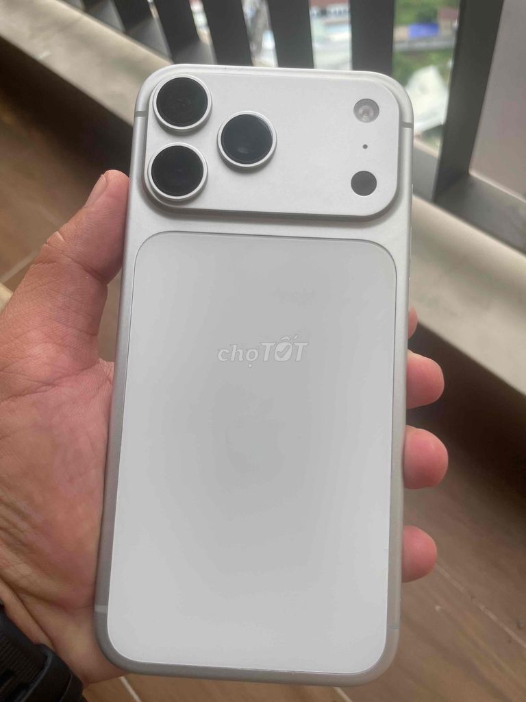 Apple iPhone 17 Pro Max Bạc Đã qua sử dụng. Mua bán Điện thoại tại Thành phố Thủ Đức Tp Hồ Chí Minh được đăng bởi mỹ hiệp hình 1