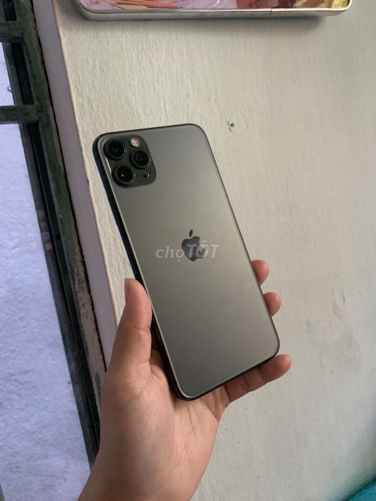 Iphone 11 Pro Max 64GB QT Xanh nguyên zin. Mua bán Điện thoại tại Quận Hải Châu Đà Nẵng được đăng bởi Linh  hình 1