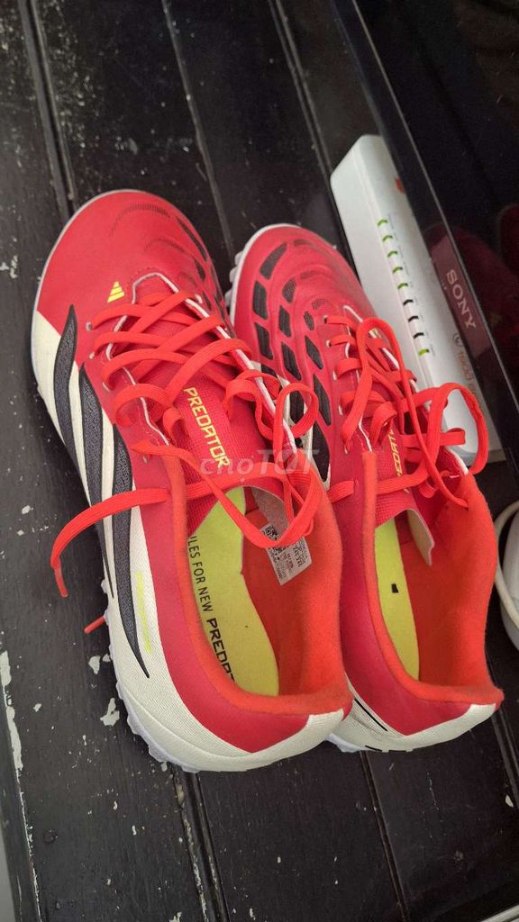Giày đá bóng Adidas Predator Nam. Mua bán Giày dép tại Quận Thanh Khê Đà Nẵng được đăng bởi trinh van binh hình 1