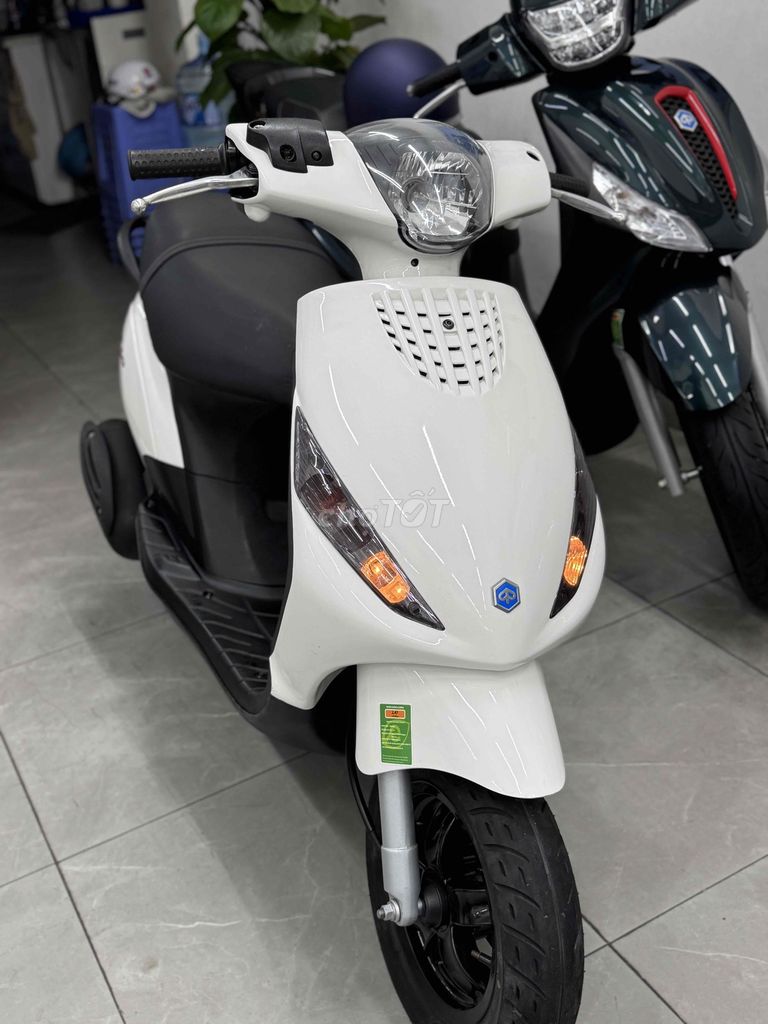 zíp 100cc . xe cọp 8000km . bao zin. Mua bán Xe máy tại Quận Phú Nhuận Tp Hồ Chí Minh được đăng bởi  vespa Nam Phương hcm  hình 5