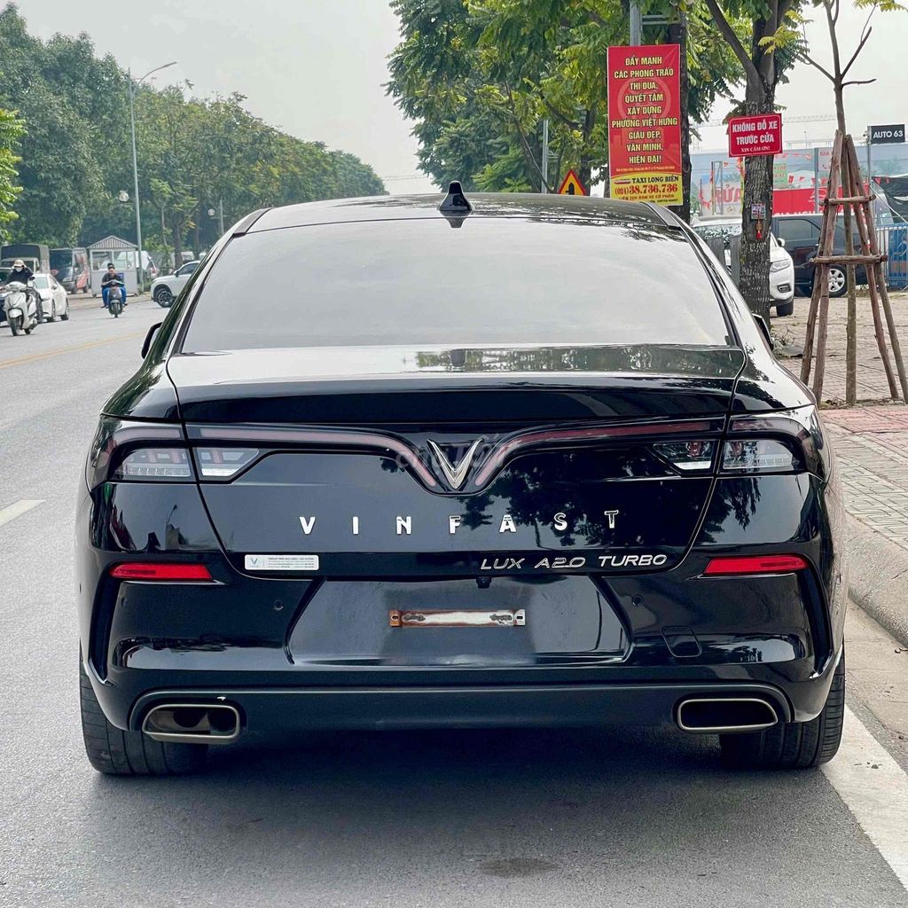 VinFast Lux A2.0 Premium 2021 Đen 36000 km. Mua bán Ô tô tại Quận Thanh Xuân Hà Nội được đăng bởi Cường Auto 266 hình 5