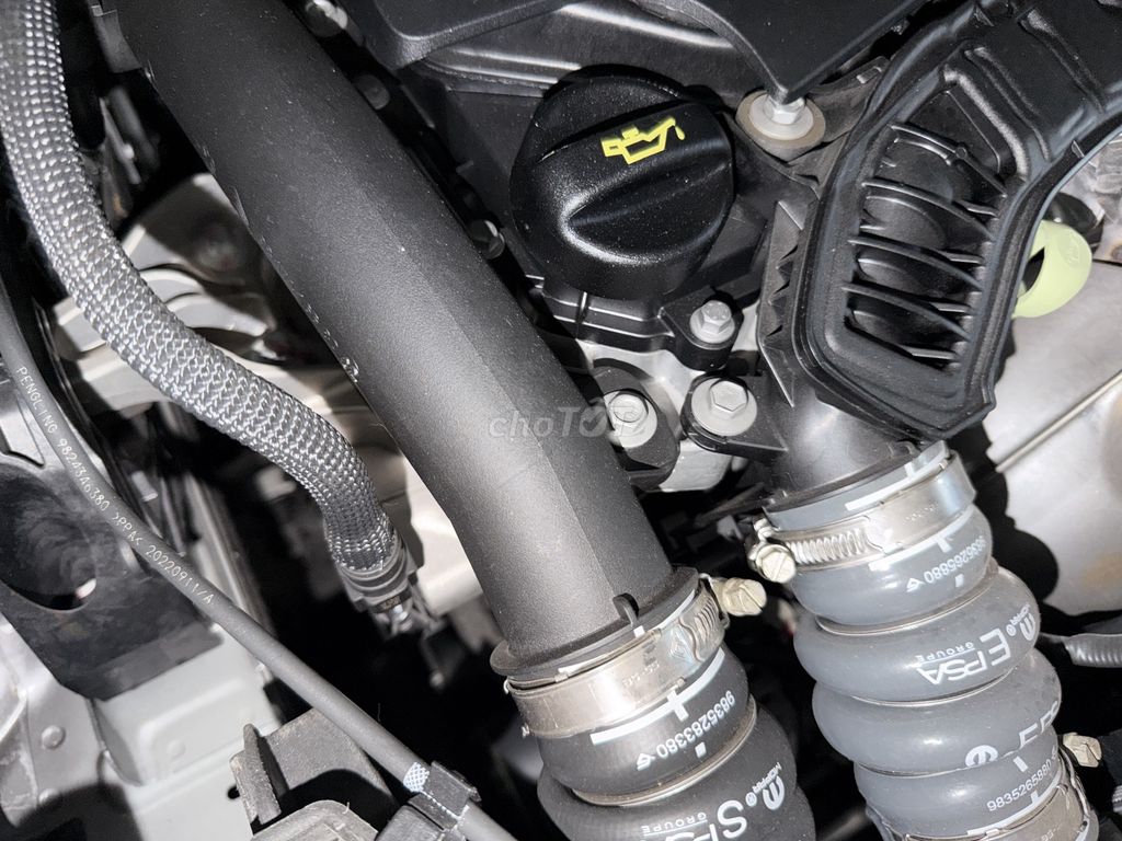 Peugeot 2008 2024 GT Line 47Km. Mua bán Ô tô tại Quận 12 Tp Hồ Chí Minh được đăng bởi Ngoc Yen hình 15