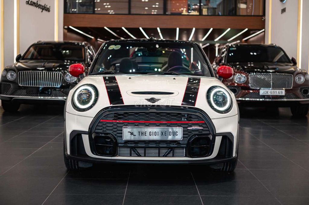 Mini Cooper JWC Convertibles 2021 - 7500 km