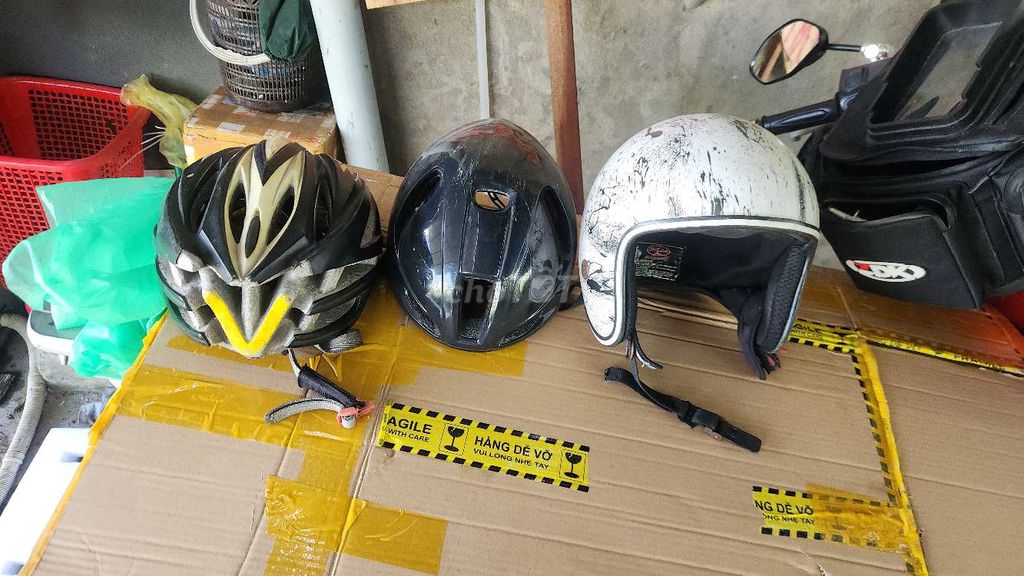 Mũ bảo hiểm Unisex Thời trang trẻ trung. Mua bán Phụ kiện thời trang khác tại Quận Cẩm Lệ Đà Nẵng được đăng bởi Duy Nguyễn hình 1
