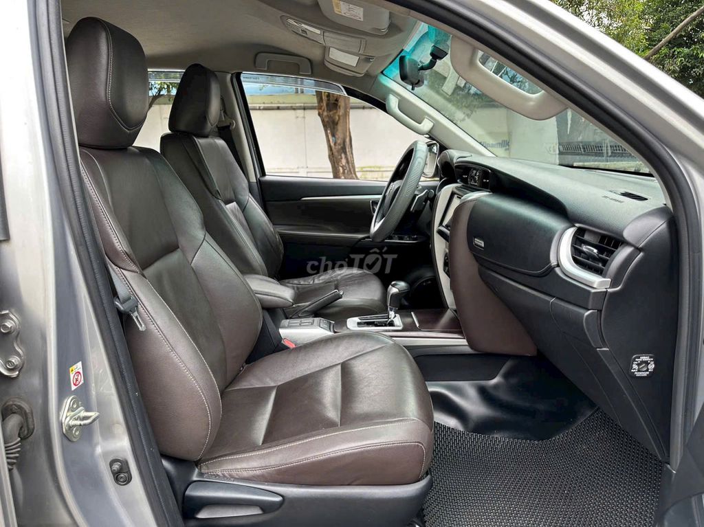 TOYOTA FORTUNER 2.4G AT DIESEL. Mua bán Ô tô tại Thành phố Biên Hòa Đồng Nai được đăng bởi Lạc Gia hình 4