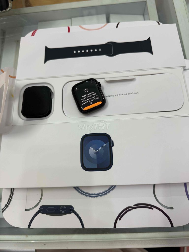 bán apple watch sr9:45 Đen vna pin 100% likenew