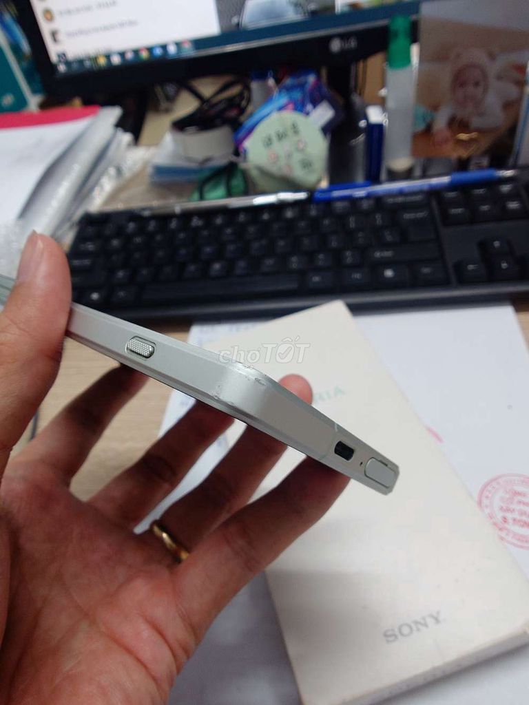 Sony Xperia 1 IV 256GB Trắng. Mua bán Điện thoại tại Thành phố Huế Thừa Thiên Huế được đăng bởi Phước 2HPM  hình 1