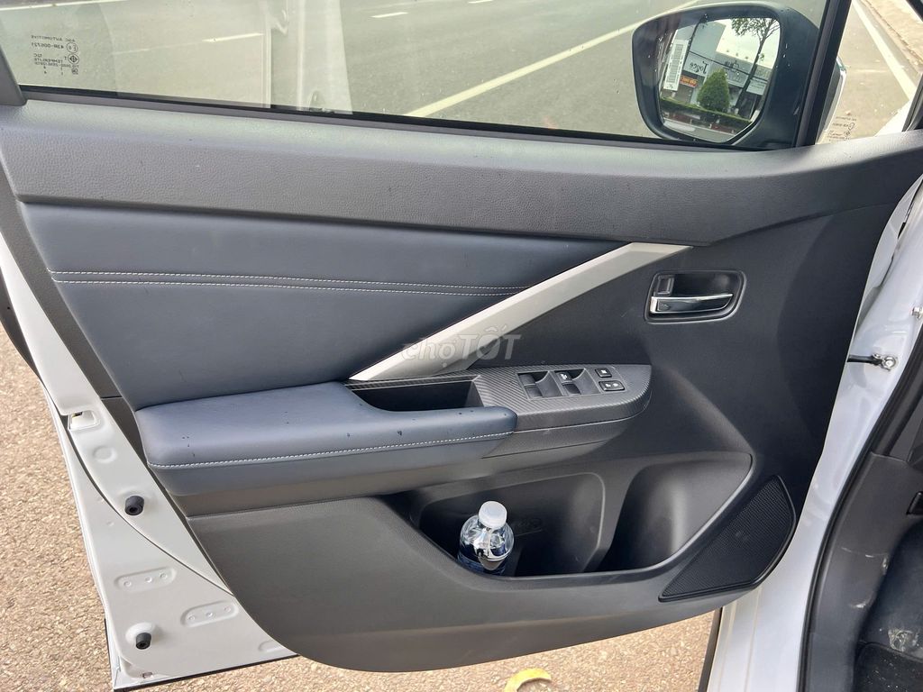 Mitsubishi Xpander Cross 2025 siêu hiếm 2100km. Mua bán Ô tô tại Quận 6 Tp Hồ Chí Minh được đăng bởi XE MỚI VÀ QUA SỬ DỤNG CHÍNH HÃNG hình 11