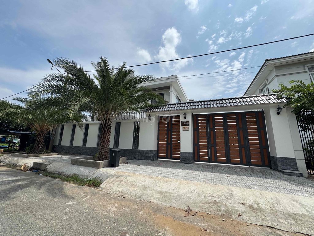CHO THUÊ BIỆT THỰ 15x20 35 TRIỆU, 7 PN, 7 WC, FULL NT.