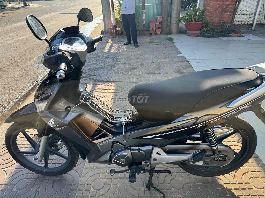 Bán Fu X Fi 2011 chính chủ Sa Đéc. Mua bán Xe máy tại Thành phố Sa Đéc Đồng Tháp được đăng bởi Tú Minh hình 5