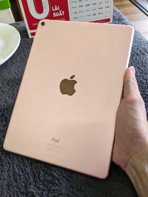 iPad Pro 9.7 inch 4G 32Gb full chức năng. Mua bán Máy tính bảng tại Quận Hải Châu Đà Nẵng được đăng bởi thắng