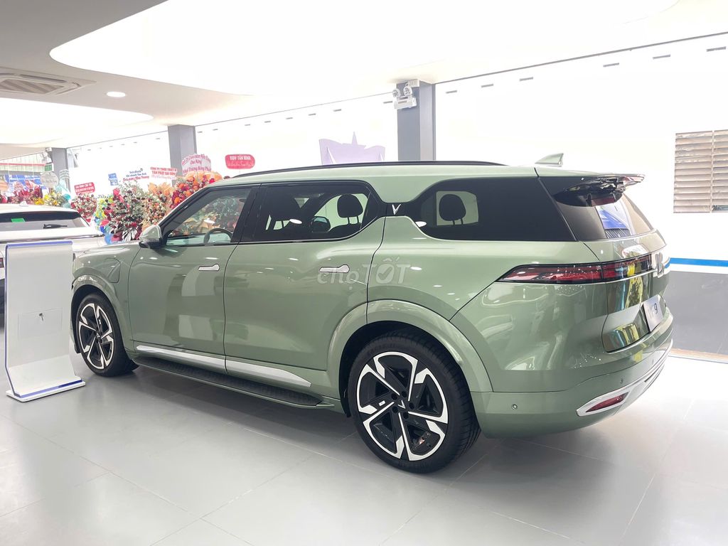 VinFast VF9 2025  - CHỈ CẦN ĐƯA TRƯỚC 350tr. Mua bán Ô tô tại Thành phố Thủ Đức Tp Hồ Chí Minh được đăng bởi Uyên Mi hình 2