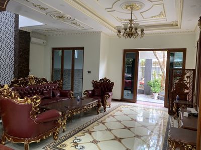 Ngộp BANK bán gấp biệt thự The Seasons giá 16 tỷ. DT 10x20, 1T 3L